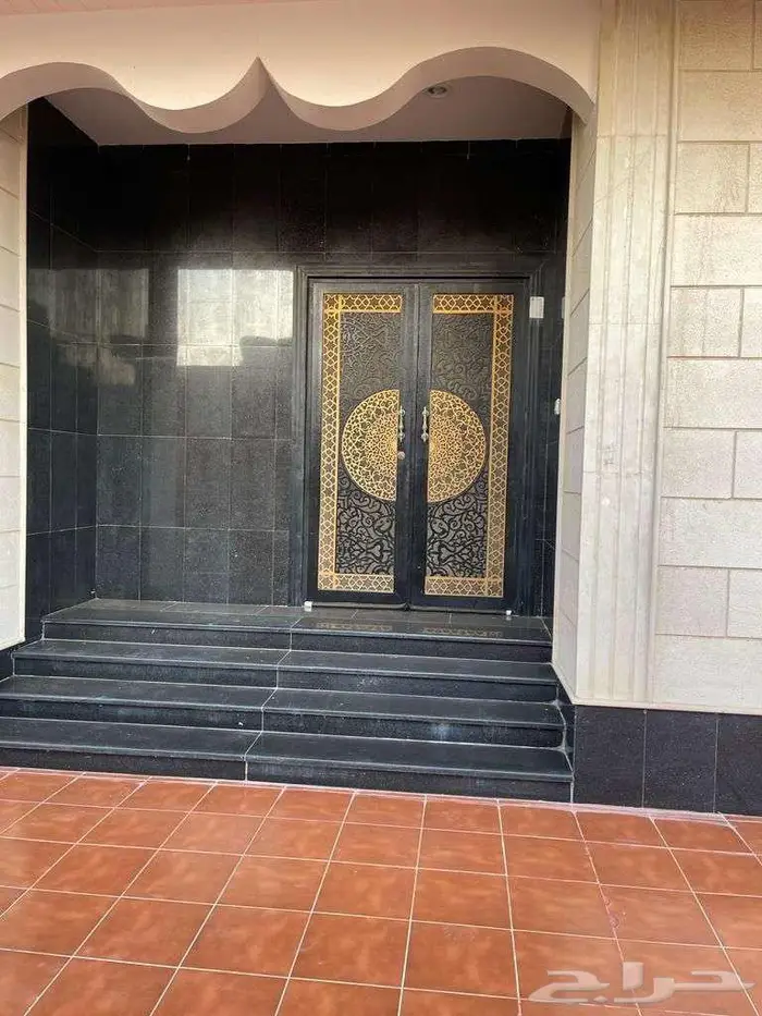 شقة للإيجار بحي الفلاح تشطيبات سوبر ديلوكس 1