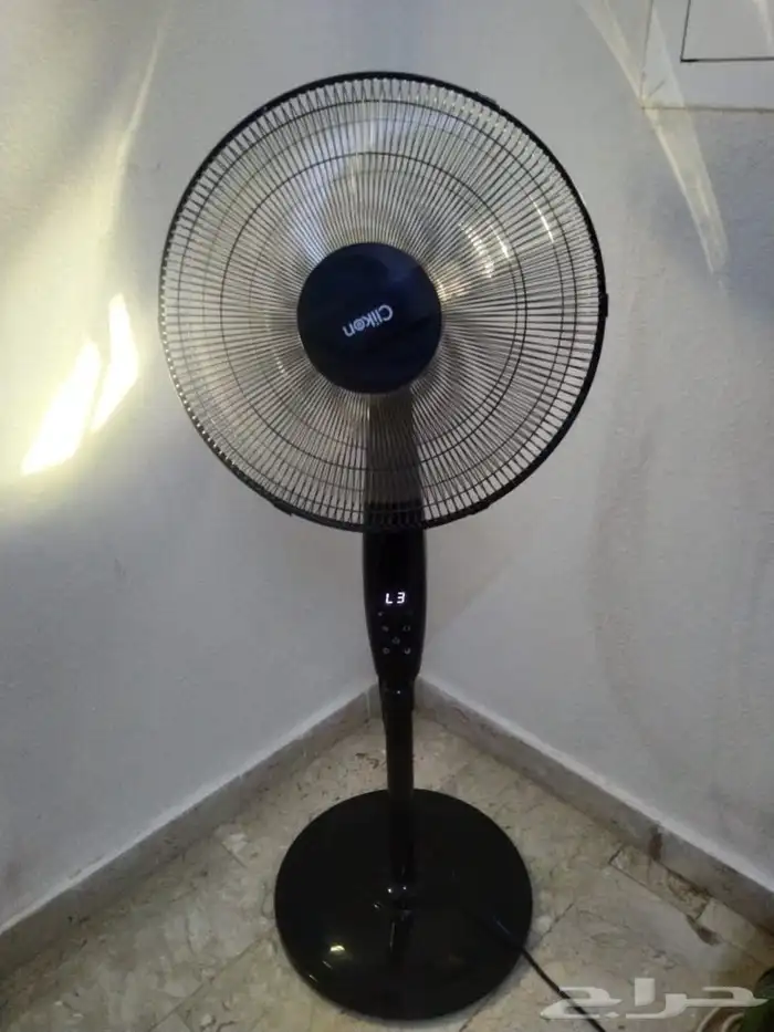 مروحة كليكون عامودية مقاس 16 بوصة 100 ريال 0