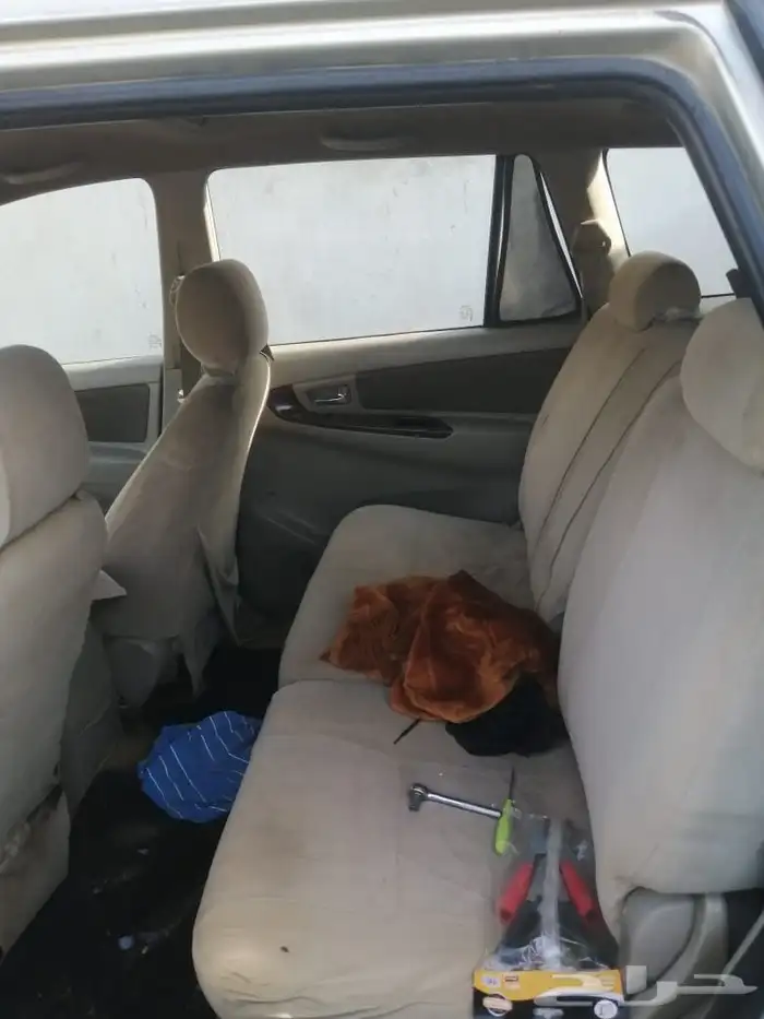 تويوتا انوفا 2012قير 1