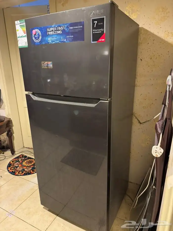 للبيع ثلاجه استيل 2