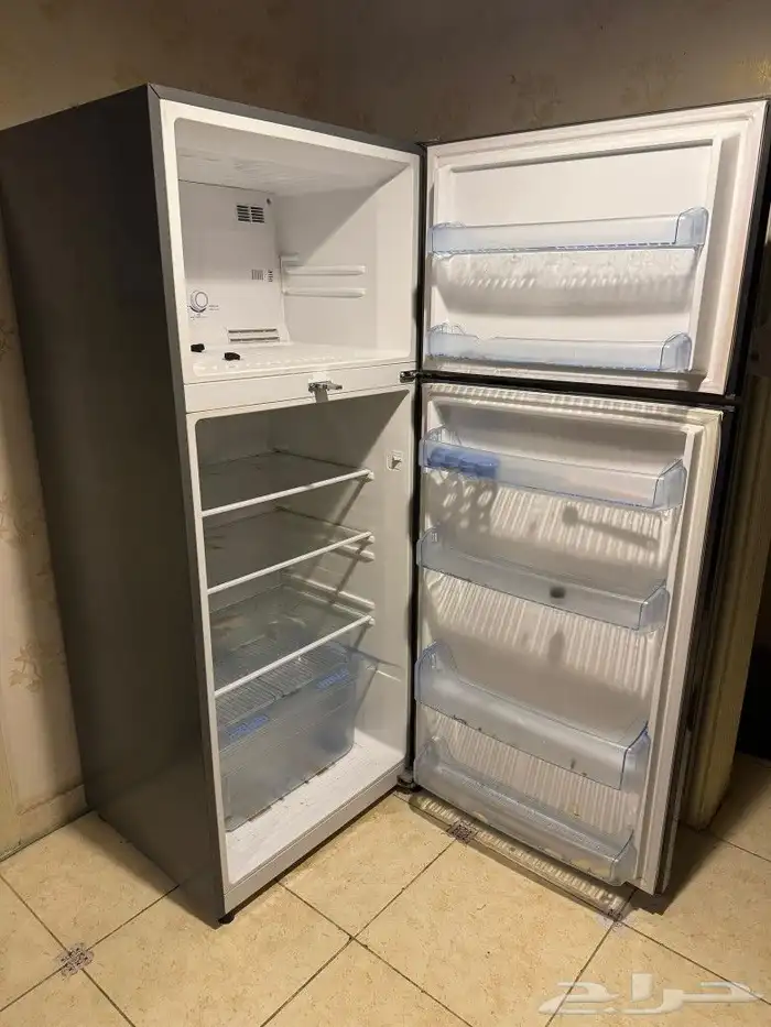 للبيع ثلاجه استيل 5