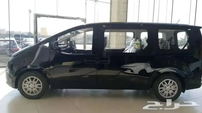 هونداي ستاريا 2025 ديزل كمية محدودة 2