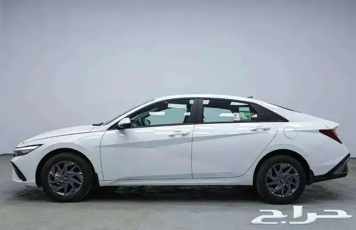 هيونداي النترا 2025 بعروض مميزه 3