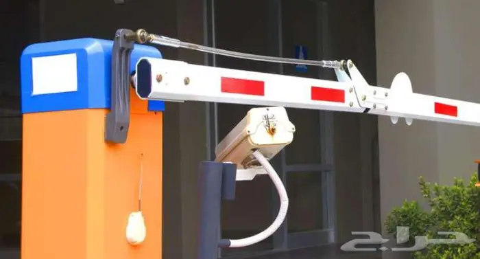 اذرعه و بوابات دخول وخروج مواقف السيارات 0