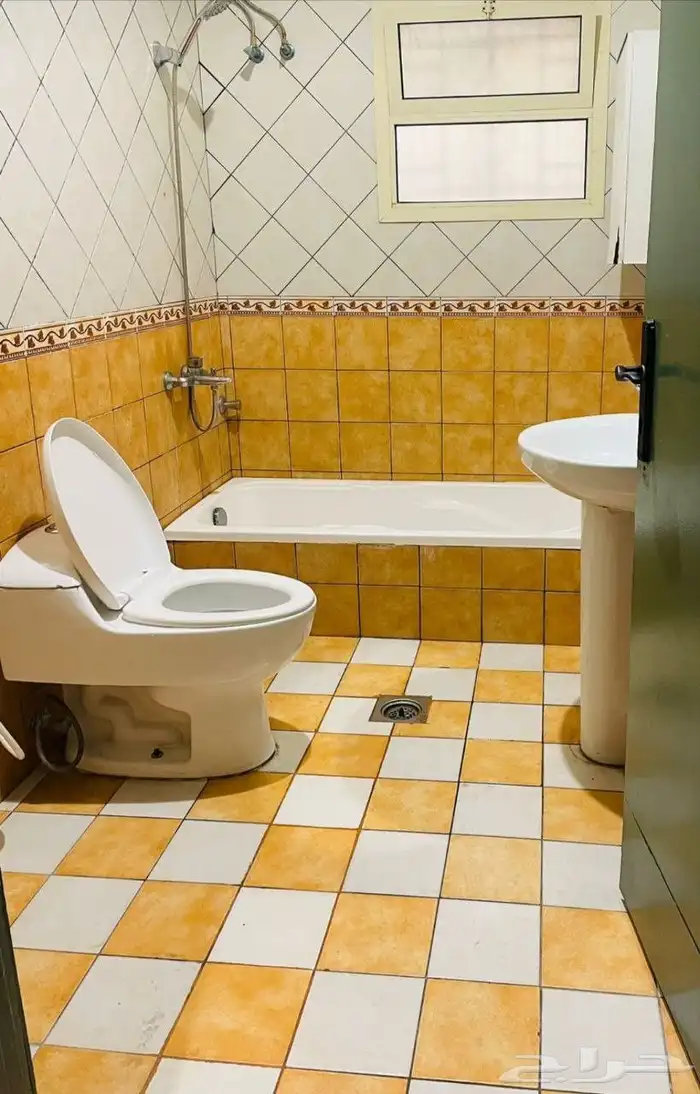 شقق و استوديوهات بجميع احياء مدينة الخبر 8