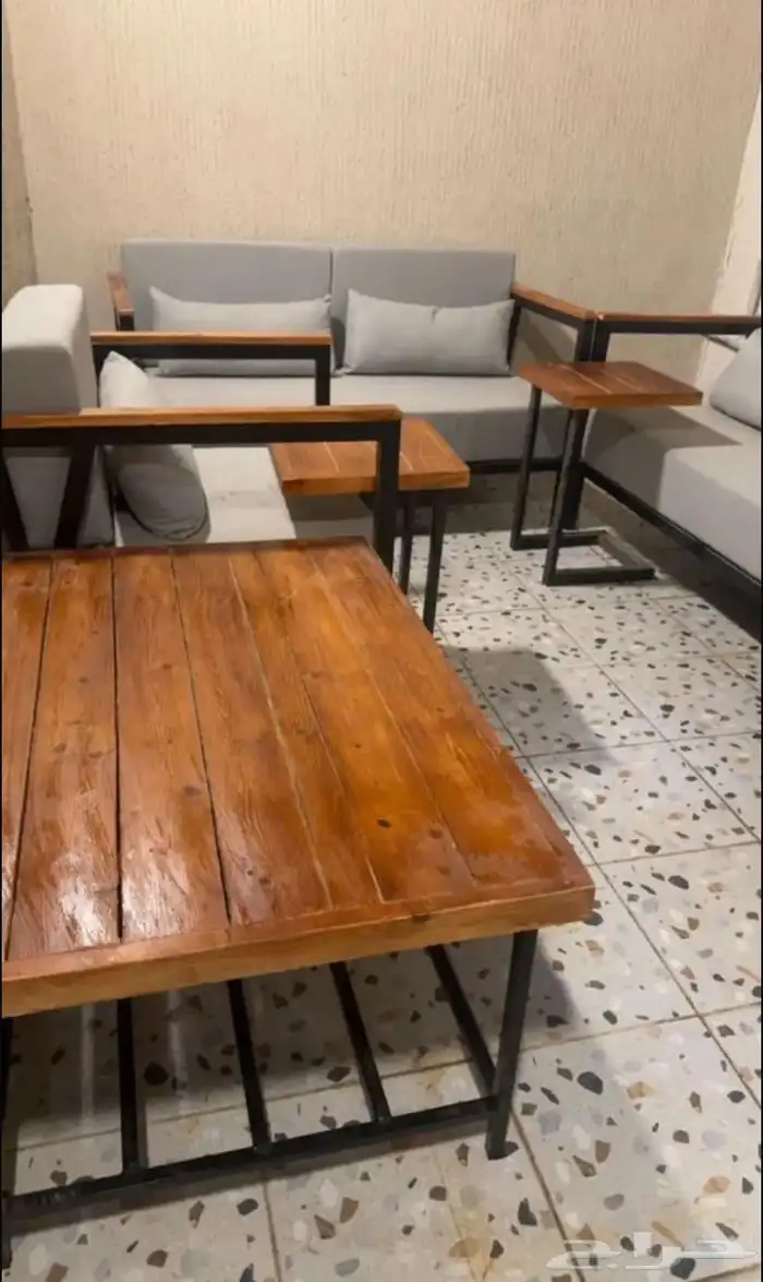 مؤسسه قمه زياد للمفروشات والاث المكتبي جمله وتجزيه 4