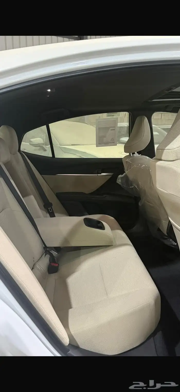 كامري نص فل بنزين 2025 3