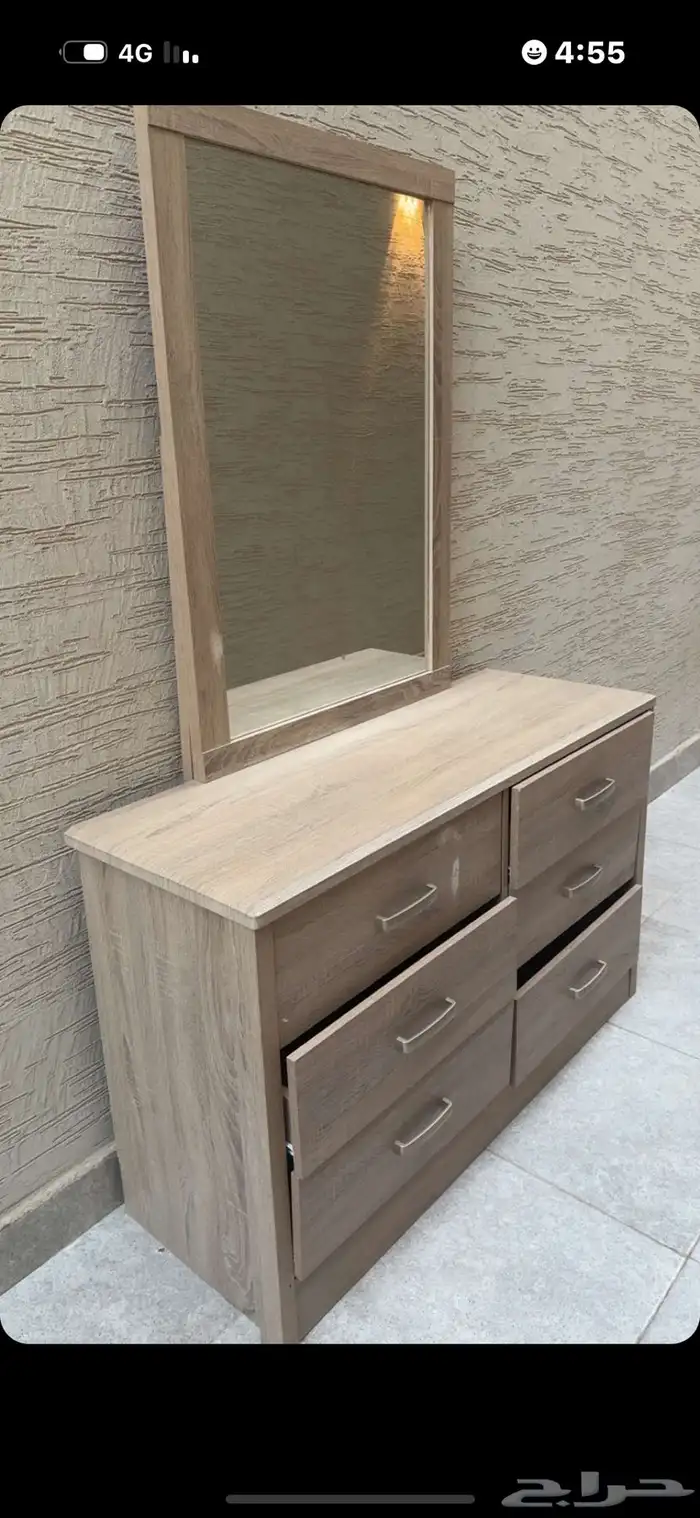 سرير نفرين مع طاوله تلفزيون مفصلتها ب550 مع تسريحه 3