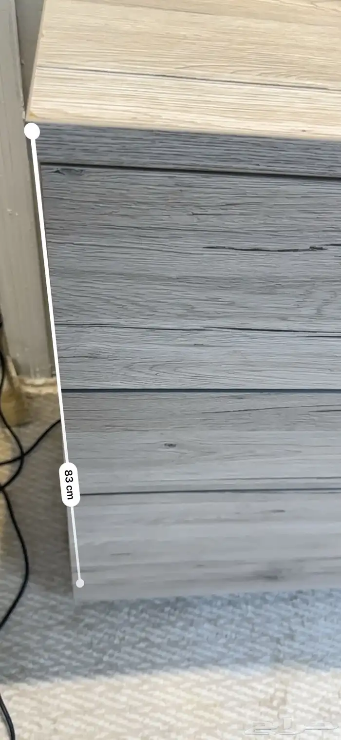 دولاب وطاولة 10