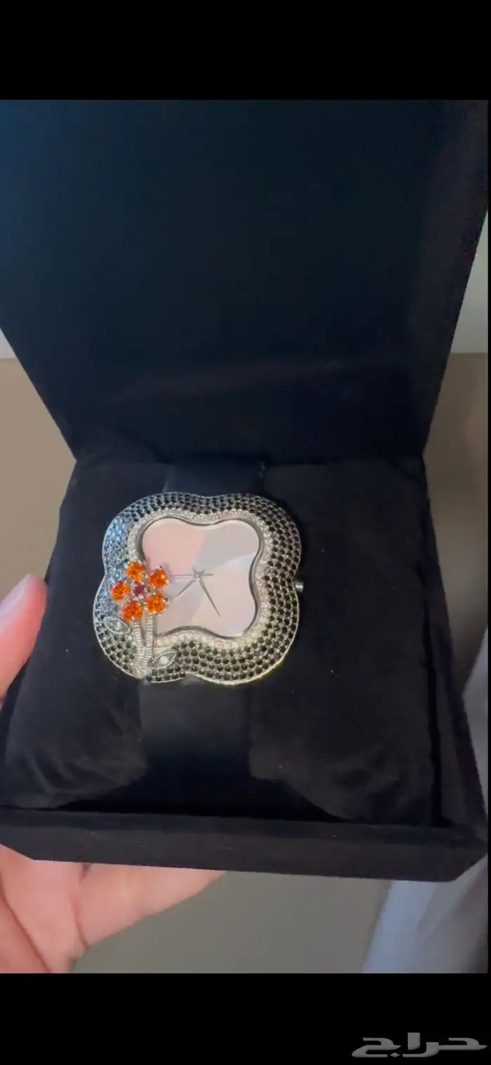 ساعه الماس نظيفه جدا بسير اسود 0