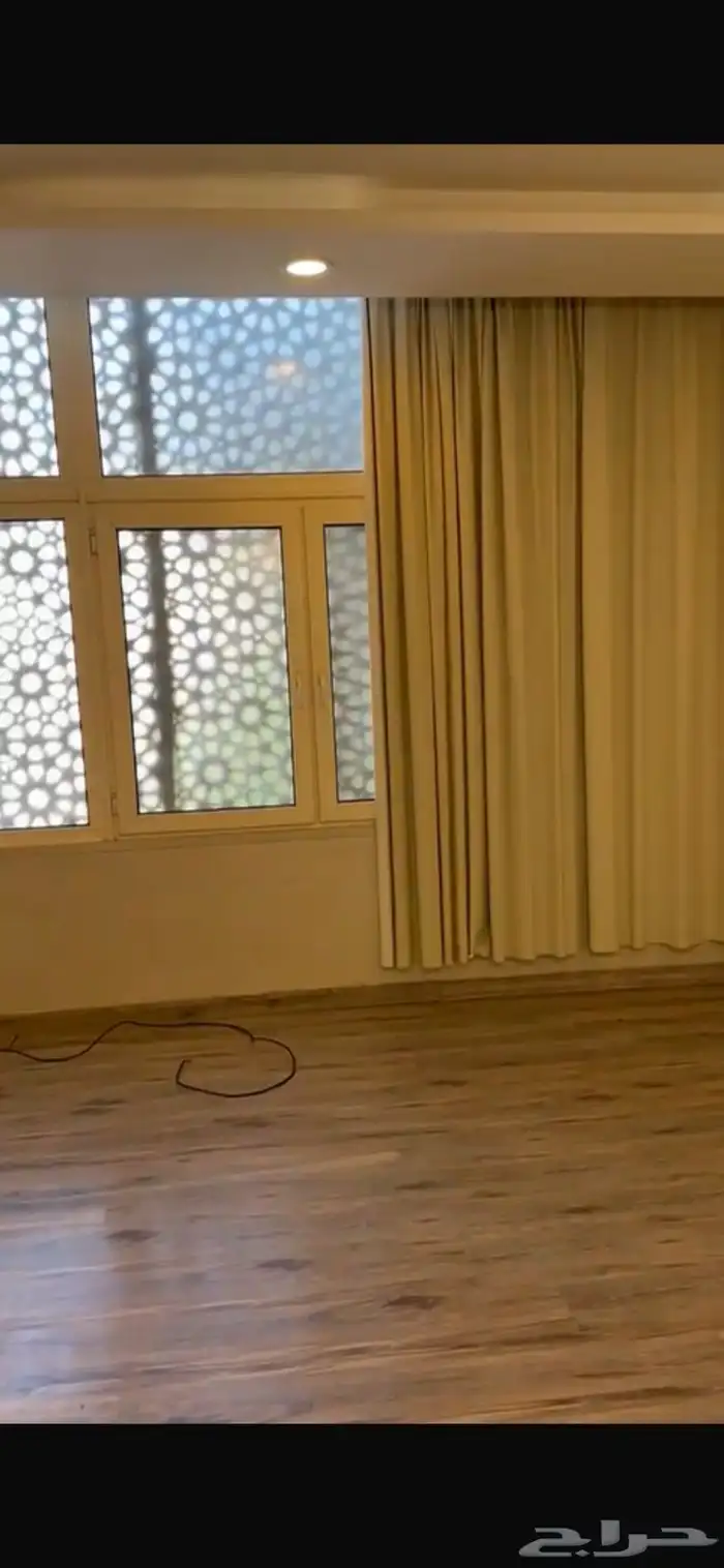 للايجار فيلا دورين منفصلة بحي المحمدية 9