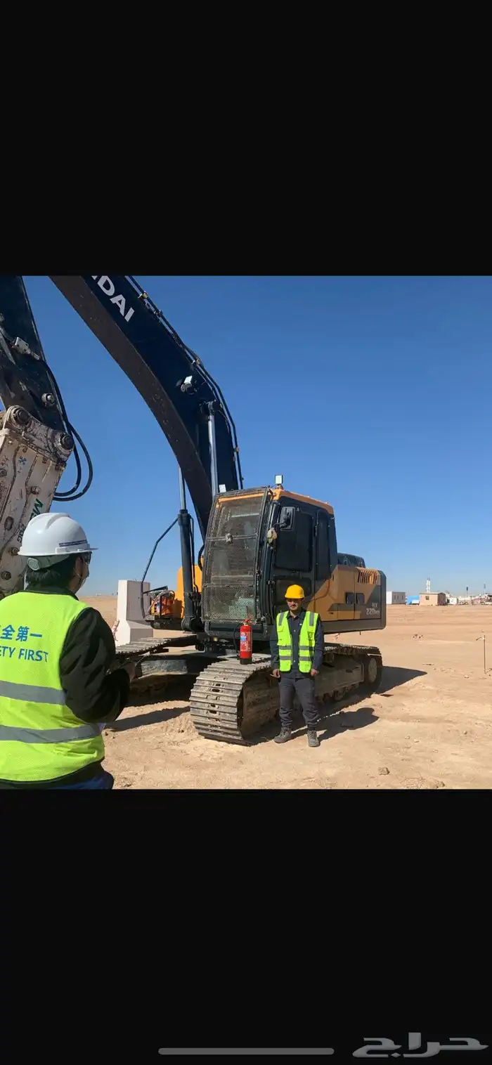 بوكلينات للايجار الشهري والعمل بلمتر 0