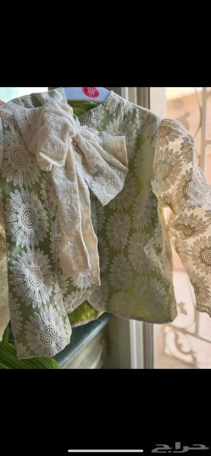 فساتين وجزم بأسعار مناسبه 46