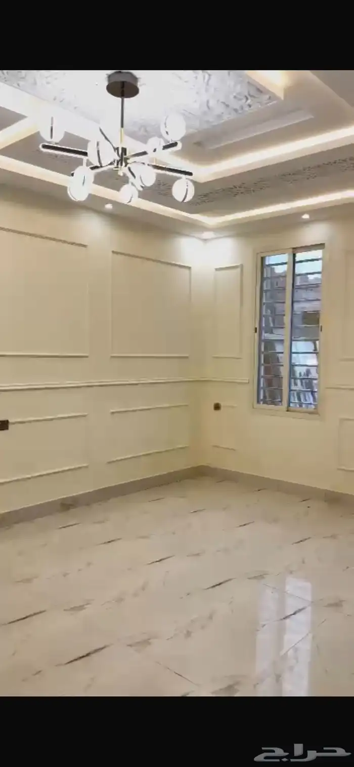 فيلا بدروم دورين وملحق في حي الياقوت ابها طريق مرحبا 11