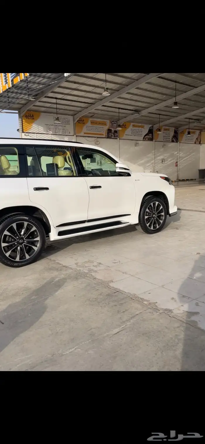 جيب لكزس 2020 بريمي بلاك ادشن 33