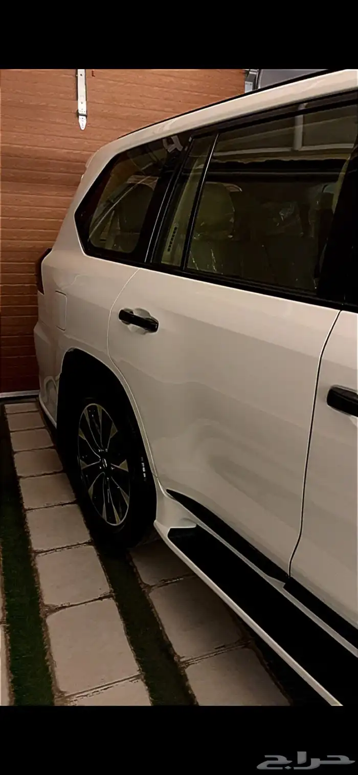 جيب لكزس 2020 بريمي بلاك ادشن 8