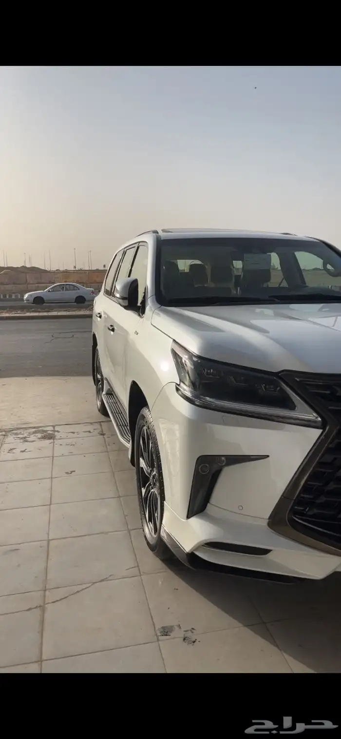 جيب لكزس 2020 بريمي بلاك ادشن 30