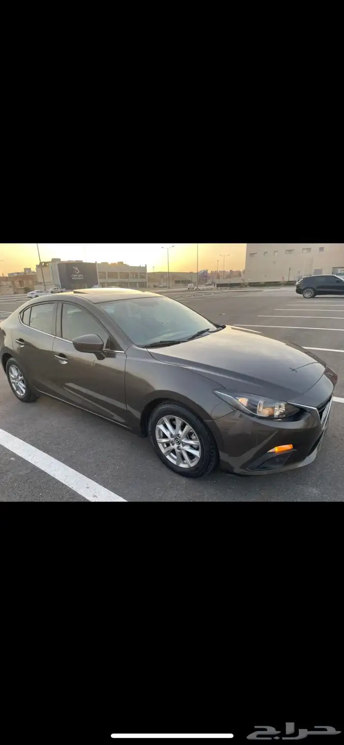 سيارة مازدا موديل 2016 على الشرط 19
