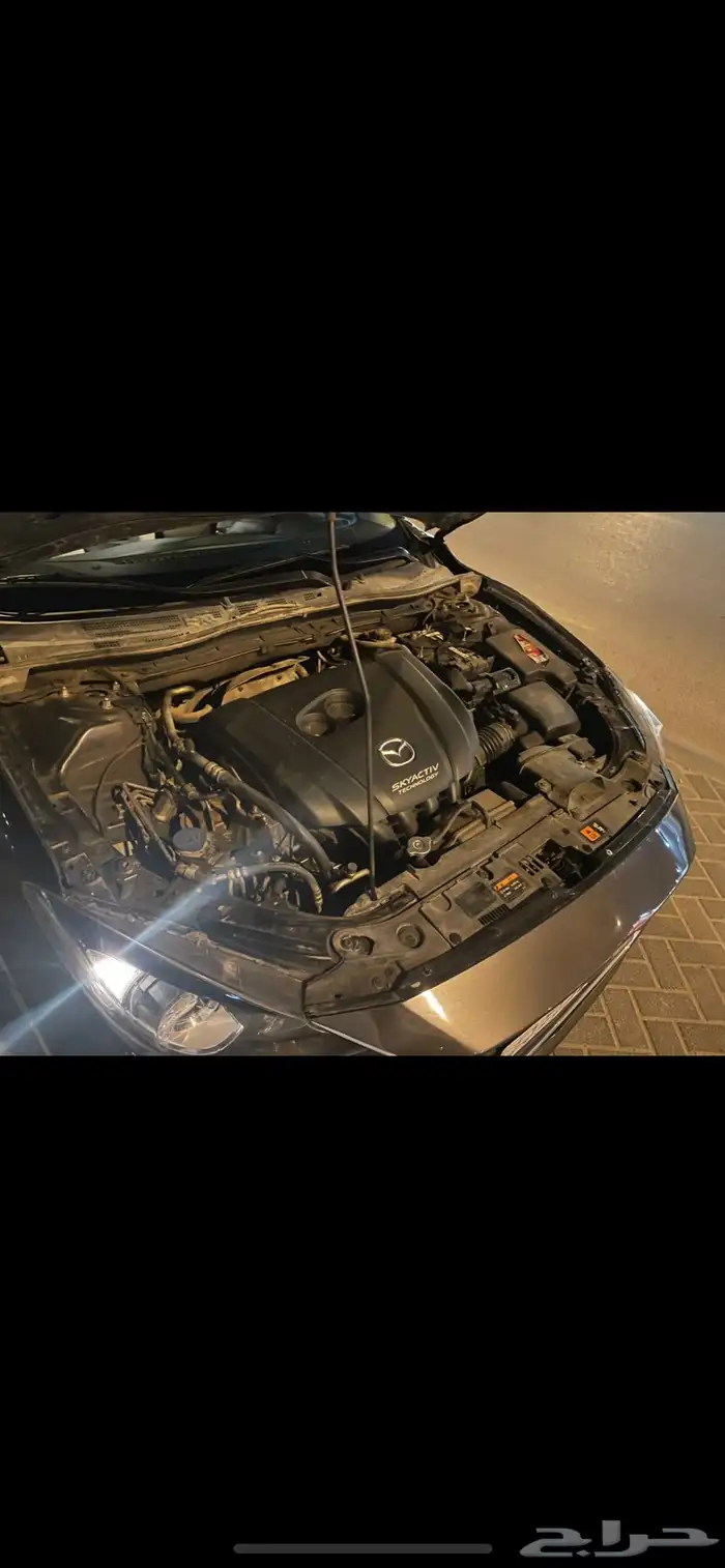 سيارة مازدا موديل 2016 على الشرط 7