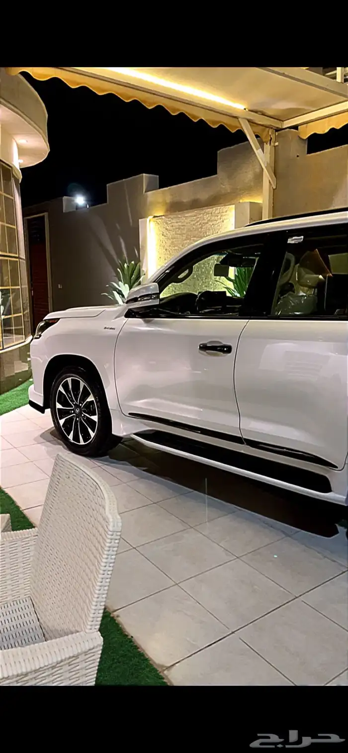 جيب لكزس 2020 بريمي بلاك ادشن 14