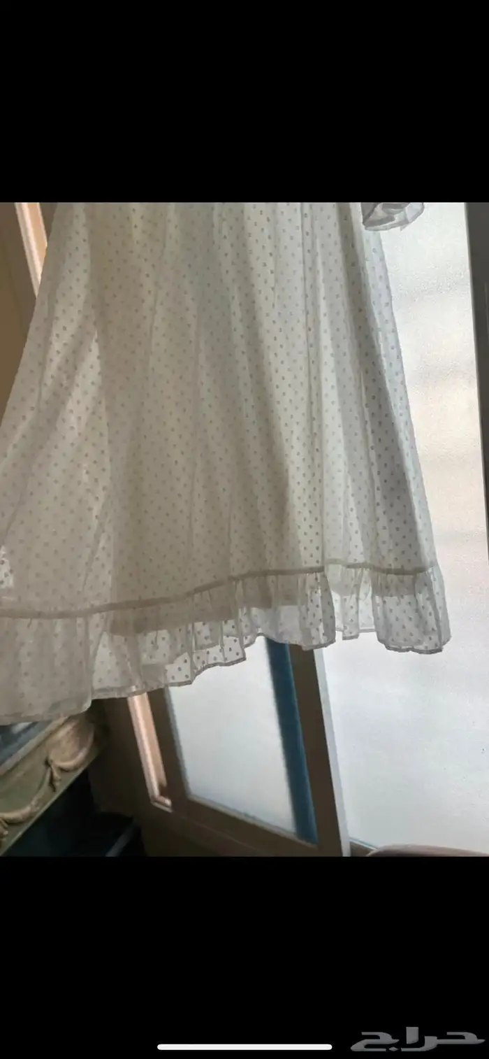 فساتين وجزم بأسعار مناسبه 53