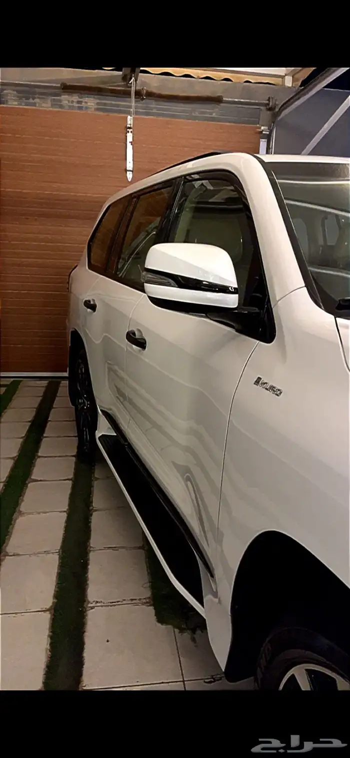 جيب لكزس 2020 بريمي بلاك ادشن 5