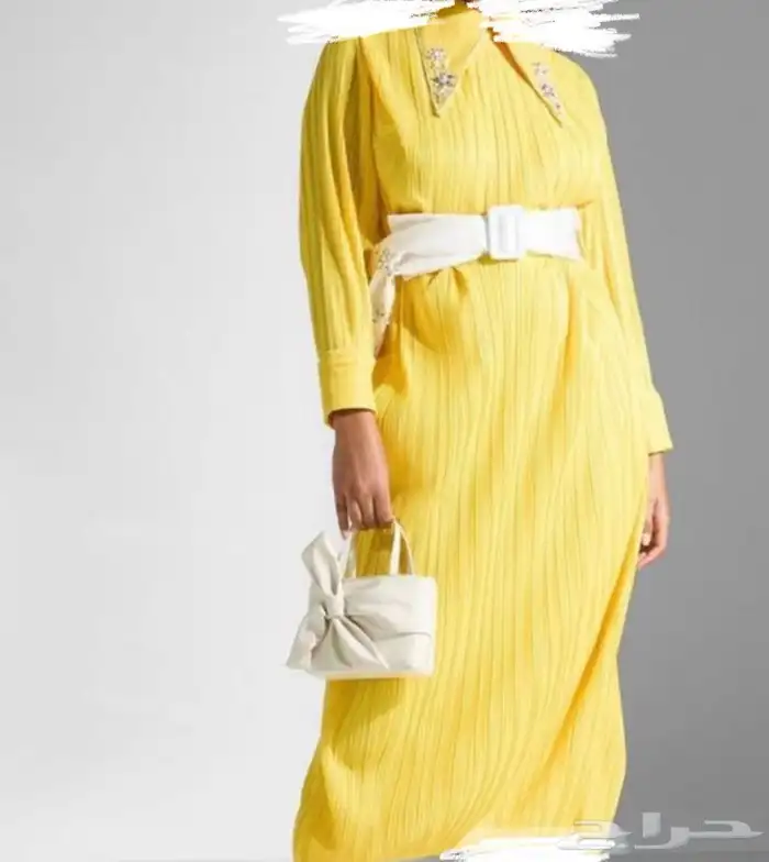 فساتين وجزم بأسعار مناسبه 22