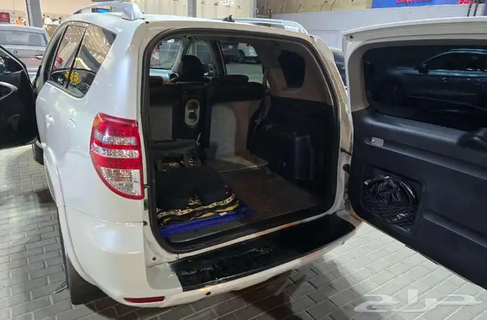 Toyota Rav 4 - 2012 - Limited - Full Option - Automatic 13