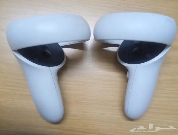 نظارة ميتا كويست 2 3