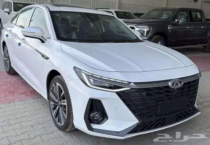 شيري اريزو 8 لاكجري 1.6 موديل 2025 1