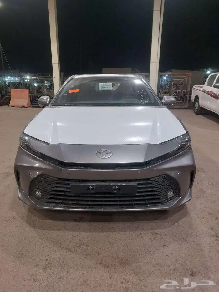 تويوتا كامري LE بنزين 2025 سعودي 0