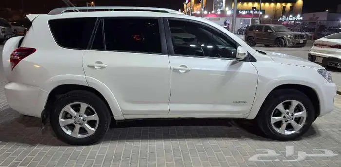 Toyota Rav 4 - 2012 - Limited - Full Option - Automatic 1