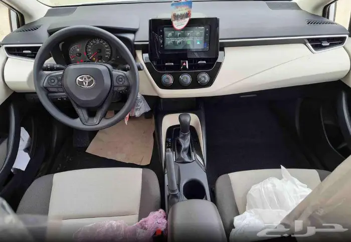 تويوتا كورولا 2025 3