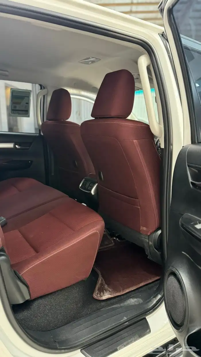 تويوتا هايلوكس 2025 دبل بريمي 10