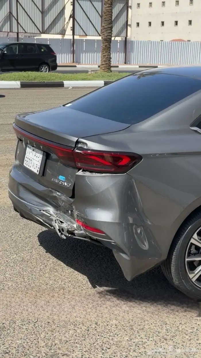 جيلي امجراند 2024 فل كامل بيع اوتنازل مصدومه 3