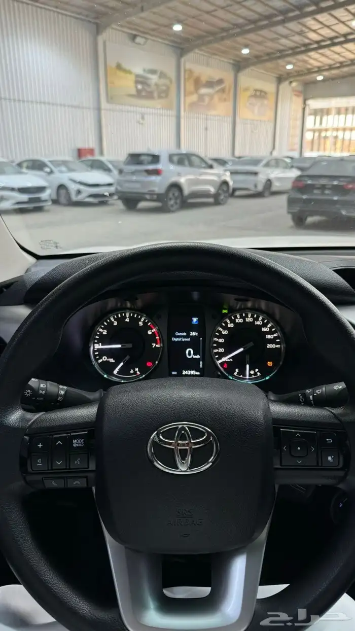 تويوتا هايلوكس 2025 دبل بريمي 8