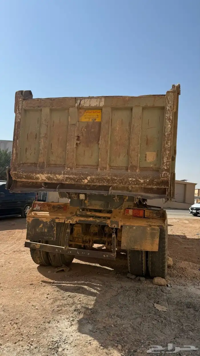 صندوق قلاب للبيع 2