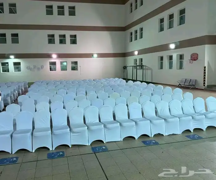 تنظيم الافتتحات والمعارض والمناسبات تأجير شاشات كشافات كراسي 3