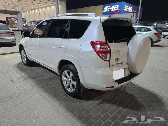 Toyota Rav 4 - 2012 - Limited - Full Option - Automatic 4
