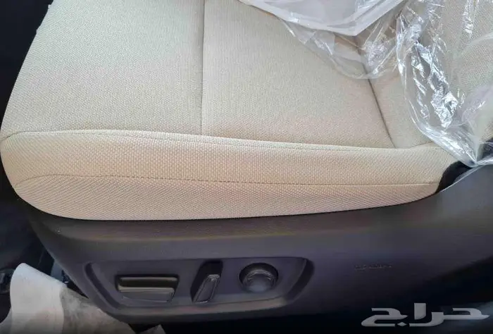 تويوتا كامرى LE موديل 2025 7