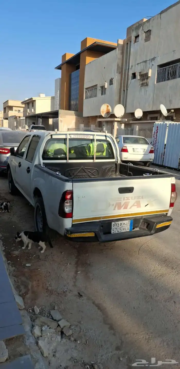 ايسوزو غمارتين موديل 2012 ديزل مكيفة ممشى 450 الف كيلو 3