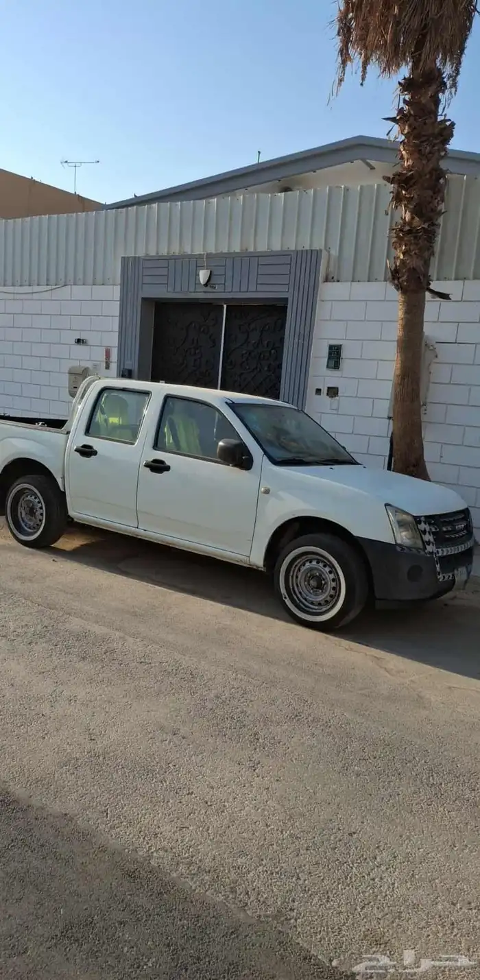 ايسوزو غمارتين موديل 2012 ديزل مكيفة ممشى 450 الف كيلو 1