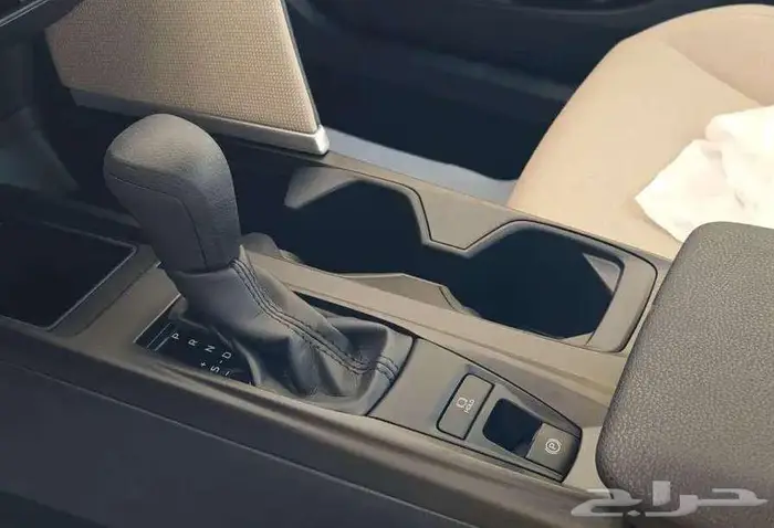 تويوتا كامري E موديل 2025 اقساط 21