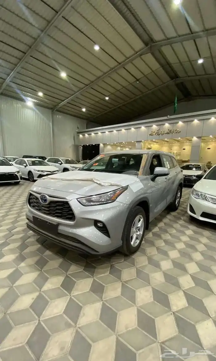 تويوتا هايلاندر LE دفع رباعي هايبرد 2025 5