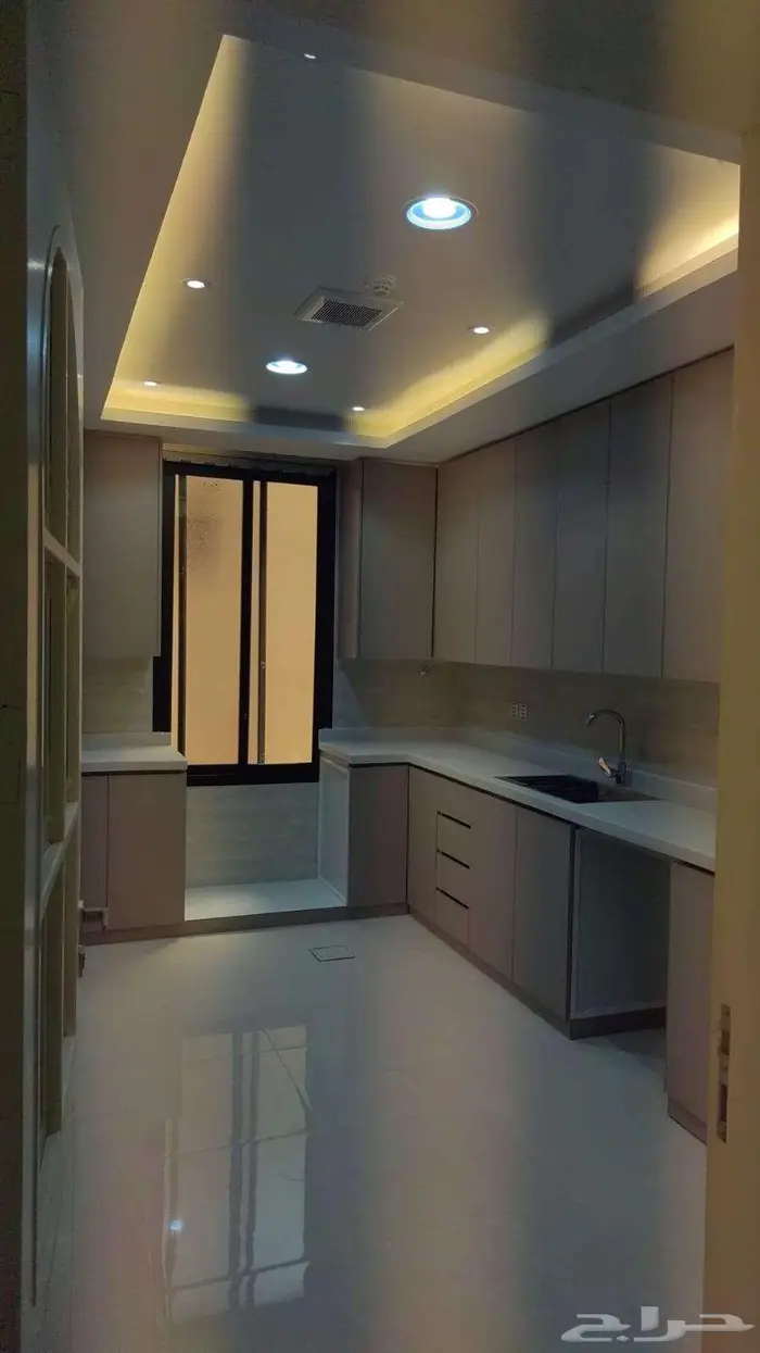 عمارة جديدة للإيجار بالكامل حي المروة 15