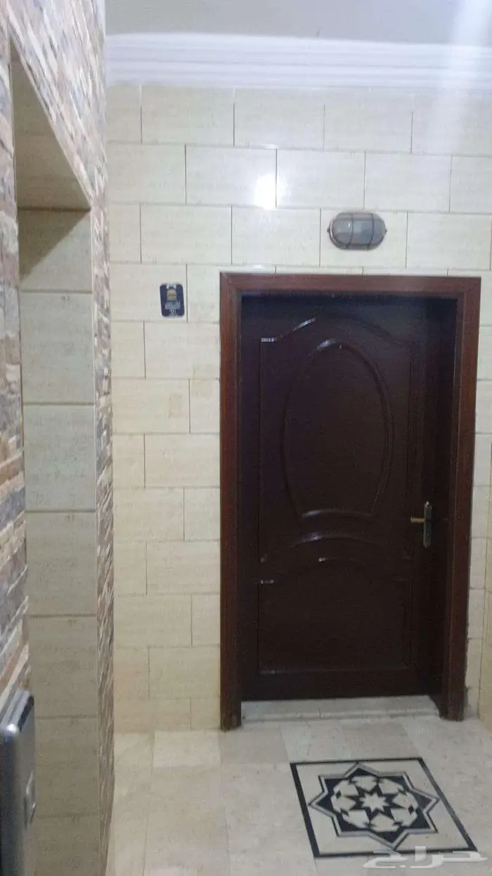 شقة روف 3 غرف وصالة للإيجار   جدة حي النسيم واتس فقط 3