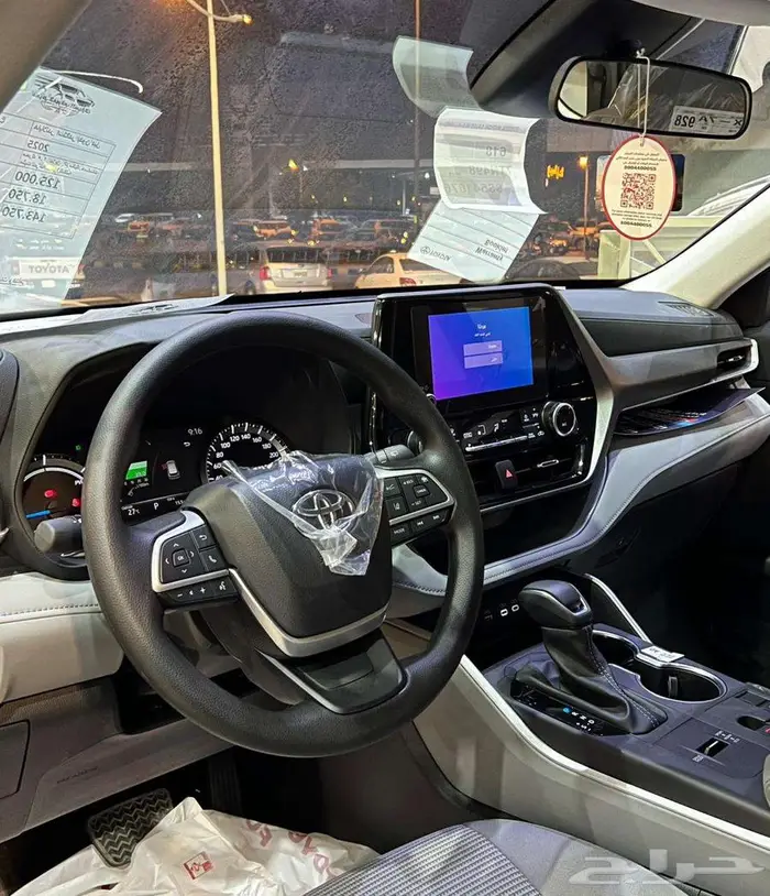 تويوتا هايلاندر LE ستاندر بدون دبل 2025 6