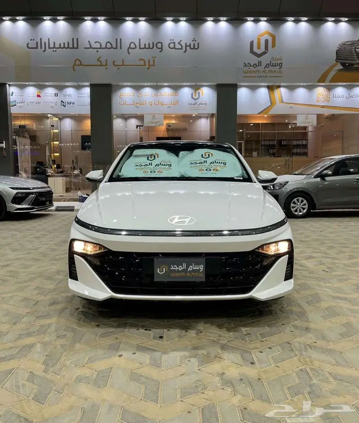 هيونداي اكسنت فليت ابيض سقف اسود موديل 2026 ( لوحات ) 2