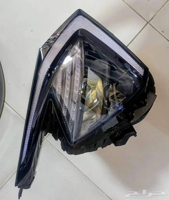 شمعه يمين كيا سبورتاج 2023 فل أصلي مستعمل 4