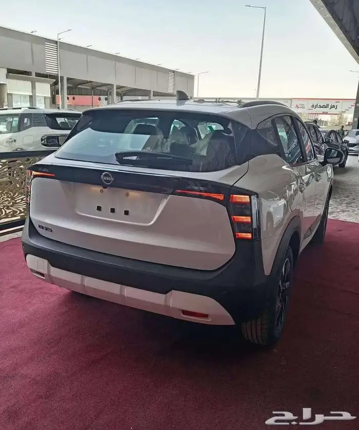 نيسان كيكس 2025 بافضل الاسعار 11